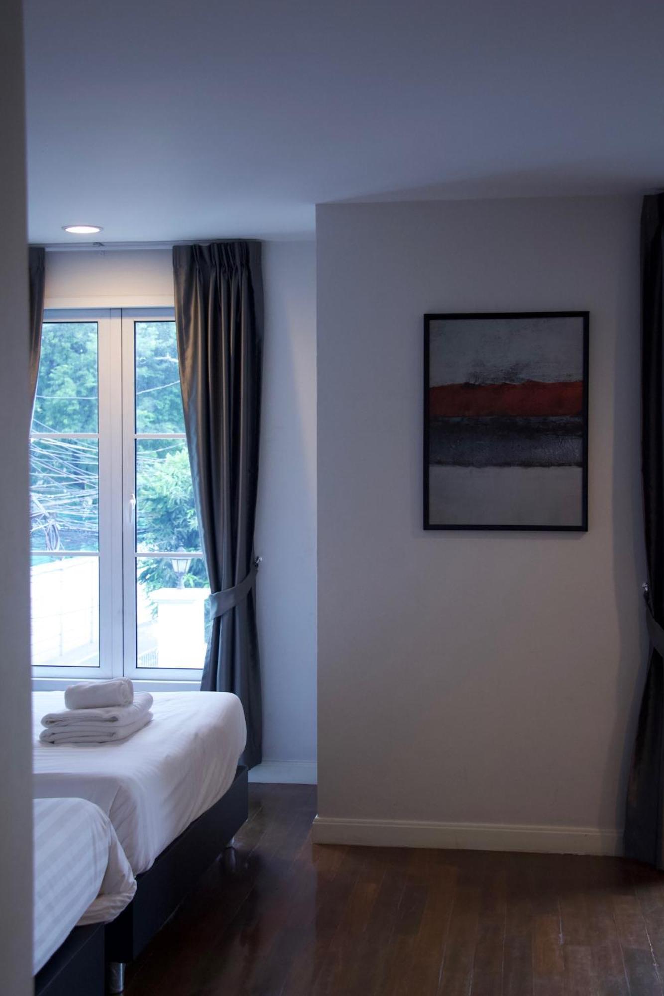 Căn hộ Entire Townhome 3br3b, Pool, Sukhumvit-emsphere *